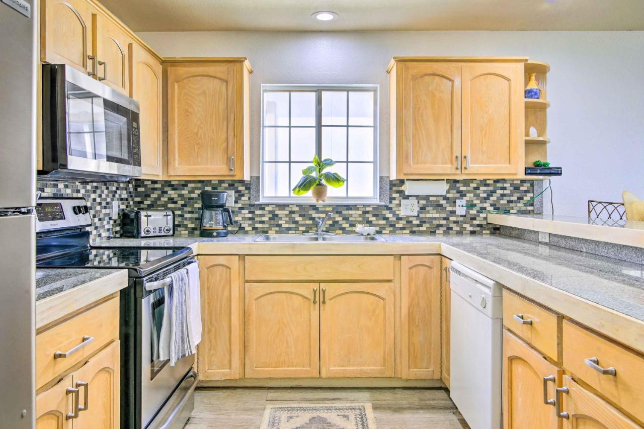 South Padre Island Getaway - Newly Renovated! Apartment Bagian luar foto